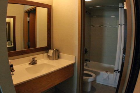 Banheiro igual ao nosso no Schlitterbahn South Padre Island Resort