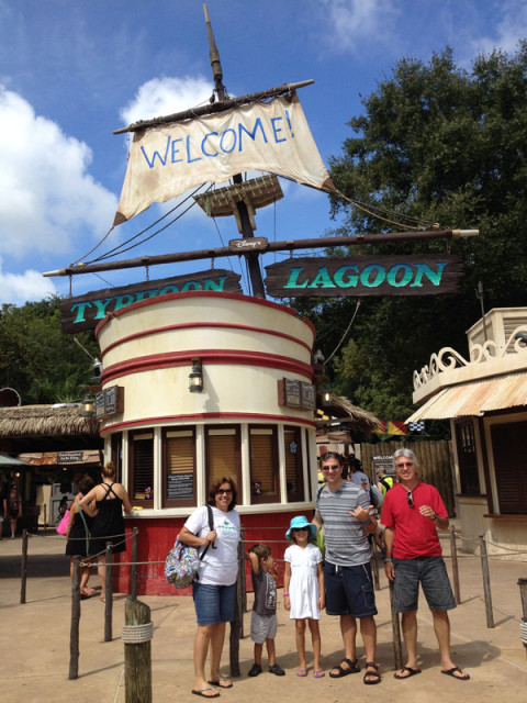 Chegando ao Disney's Typhoon Lagoon, o parque aquático do tufão