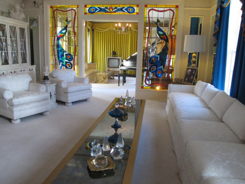 A sala de Graceland, onde Elvis recebia suas visitas