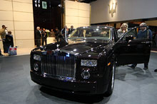 Rolls-Royce comemora as vendas do Phantom em 2004