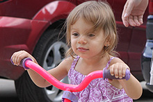 Primeira vez andando de triciclo - não gostou