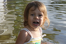 Se refrescando em um lago, em Michigan