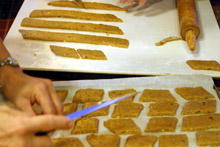 O formato foi outro motivo de controvérsia, já que cismaram que este ano os biscoitos estavam grandes demais