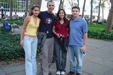Amanda, Leo, eu e Gabe no Bryant Park