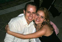 Otto e Rafaela em junho, no casamento da minha amiga Marcela.
