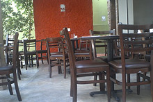 Restaurante bonitinho na Vila Olímpia que eu esqueci o nome, fui almoçar com um amigo