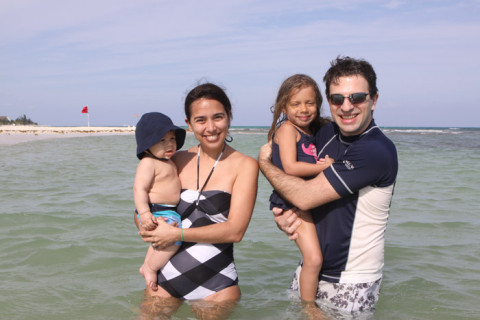 Família no México, em Playa del Carmen