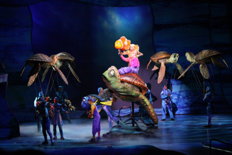 Finding Nemo The Musical - lindo!