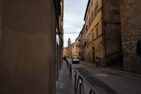 Via Pinturicchio, a porta a esquerda é a Cioccolato Augusta Perusia