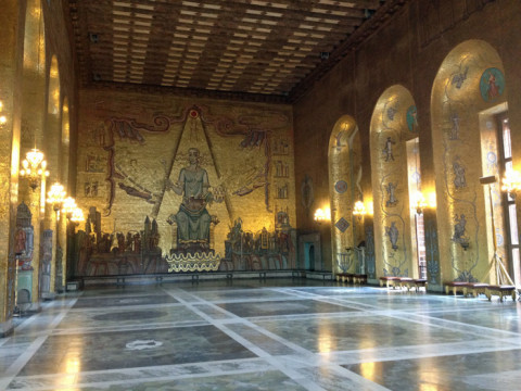 Salão de mosaicos de ouro no Stadhuis